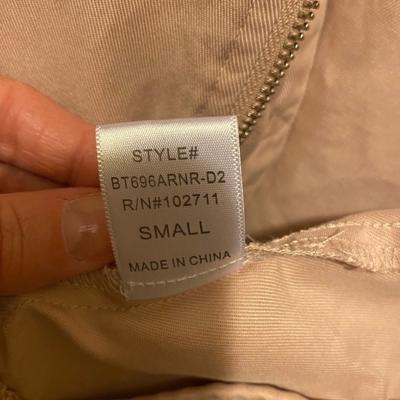 𝅺harlow and Graham small, Pink. light and thin spring bomber jacket - Picture 7 of 8